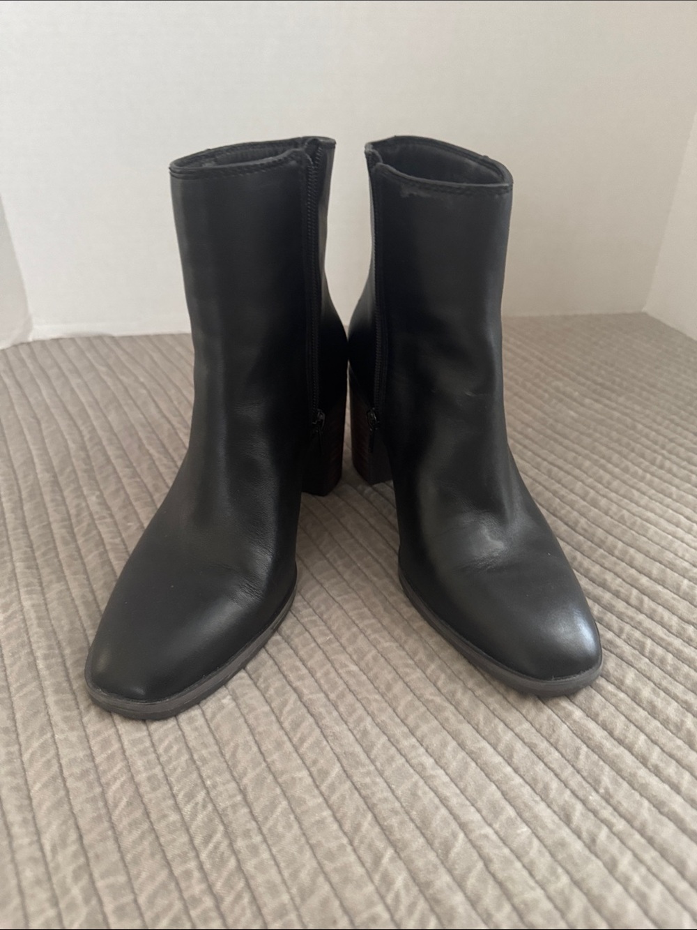 Lucky Brand Black Leather Ankle Booties with Block Heel